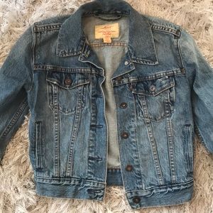 SOLD- Levi’s jacket